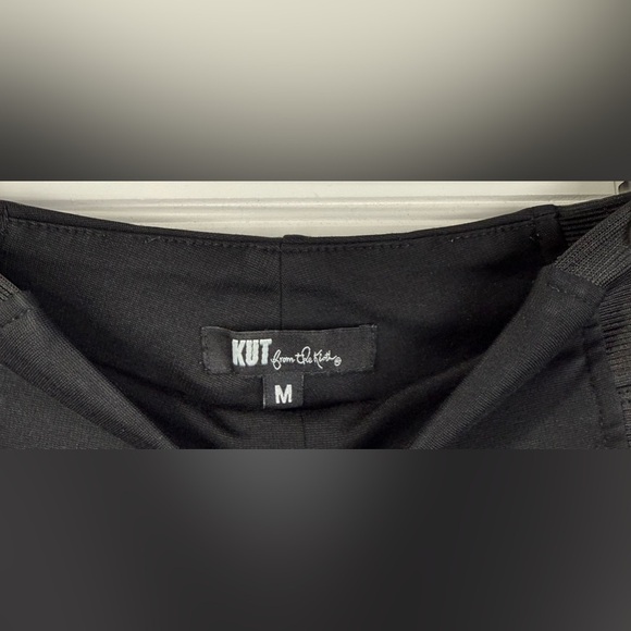 Kut from the Kloth pull on black pants. Size medium. - Picture 5 of 5